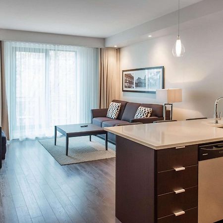 Les Suites Victoria, Ascend Hotel Collection Gatineau Extérieur photo
