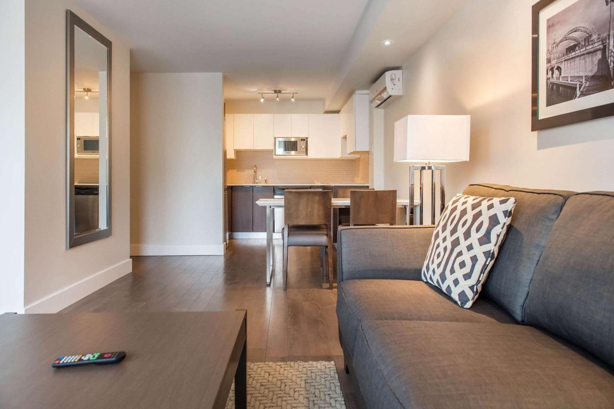 Les Suites Victoria, Ascend Hotel Collection Gatineau Extérieur photo