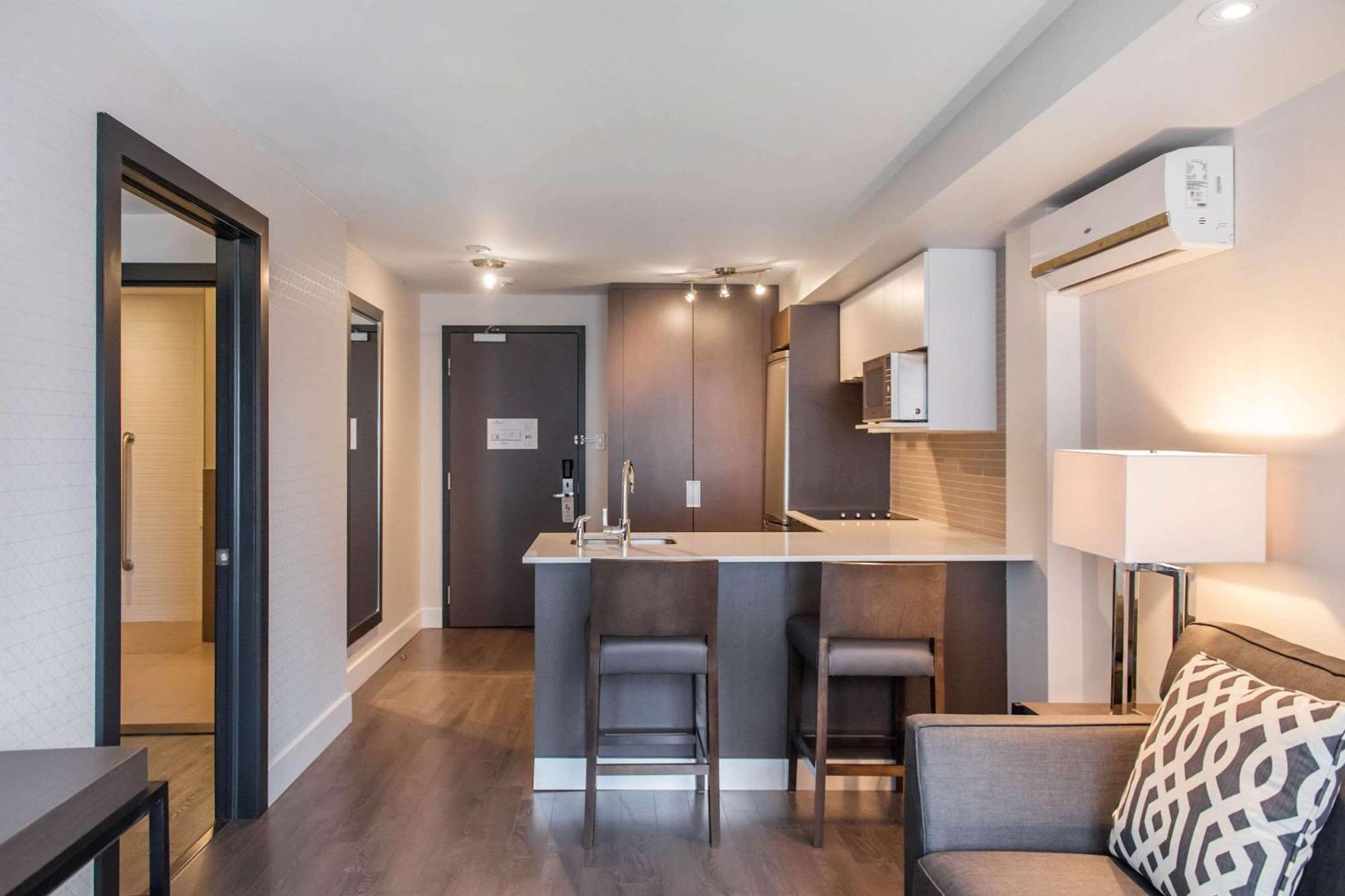 Les Suites Victoria, Ascend Hotel Collection Gatineau Extérieur photo