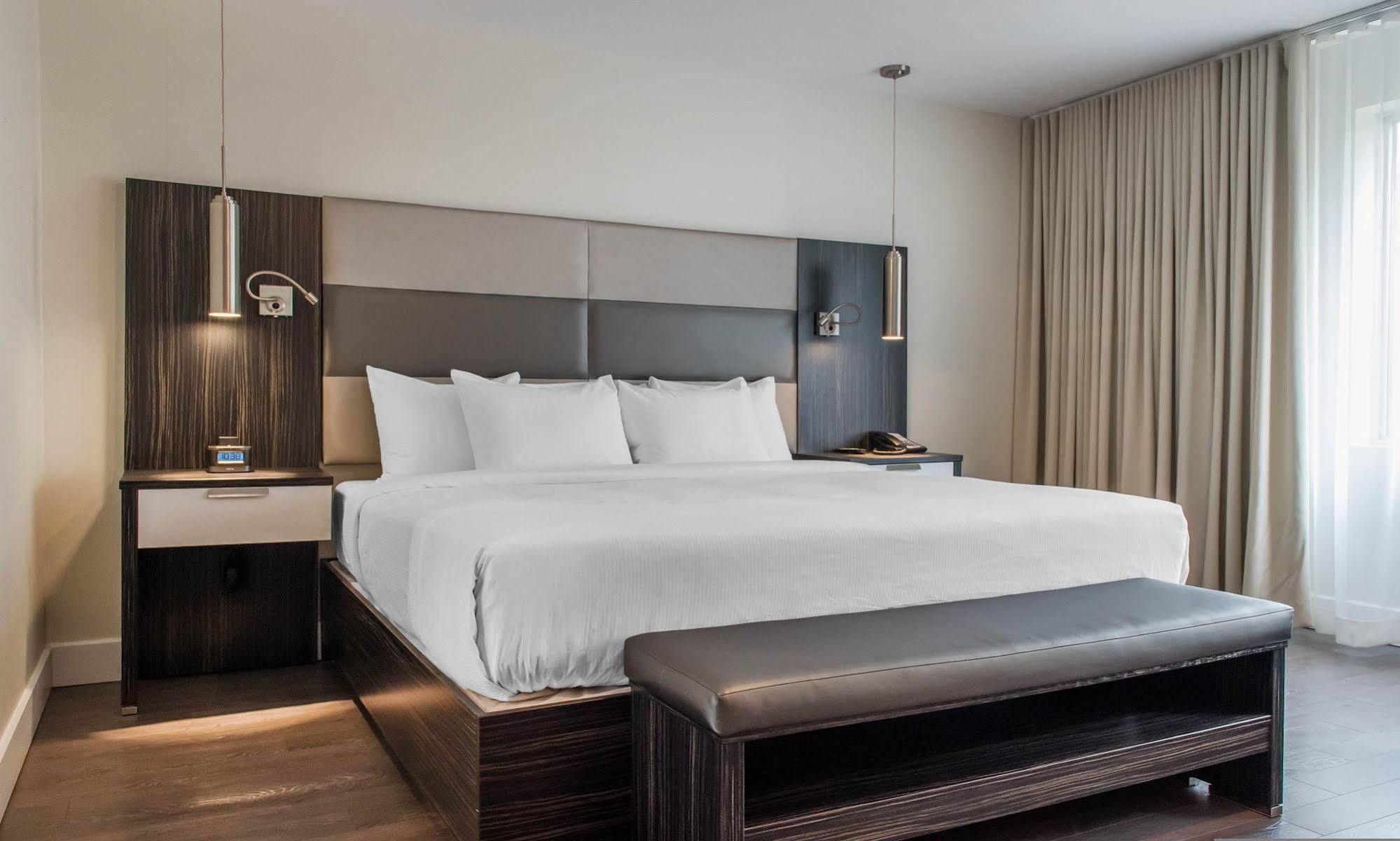 Les Suites Victoria, Ascend Hotel Collection Gatineau Extérieur photo